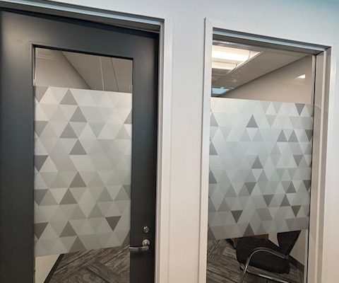 Amplify_MGT_Katie_WindowFilm_Frost_Interior_Corporate