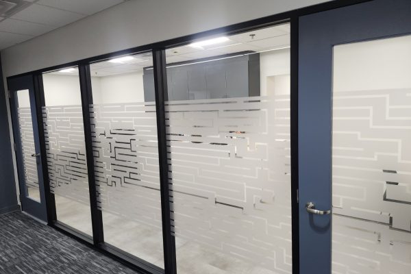 Design Electric_WindowFilm_Luxefrost_Interior_Corporate (1)